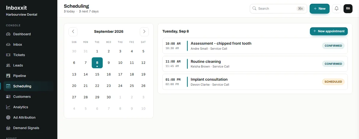 Inboxxit scheduling screen showing a day with three appointments at ten, eleven and one o'clock, each with the customer name and a Confirmed or Scheduled status badge