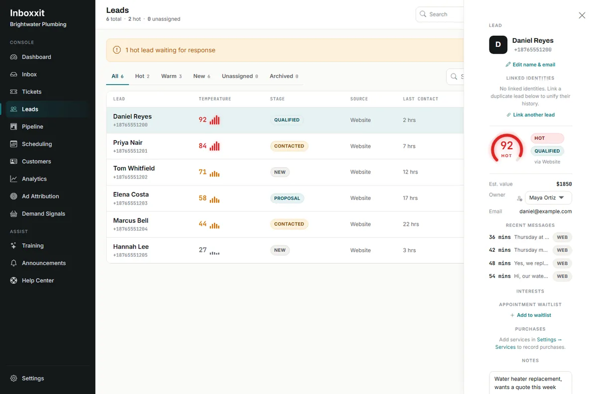 Inboxxit leads list showing buying-intent scores from 92 down to 27 with pipeline stages and Website as the source, beside an open lead panel showing a score of 92, the Qualified stage, estimated value, an assigned owner and recent web messages